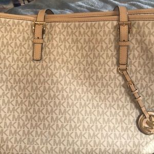 Michael Kors purse